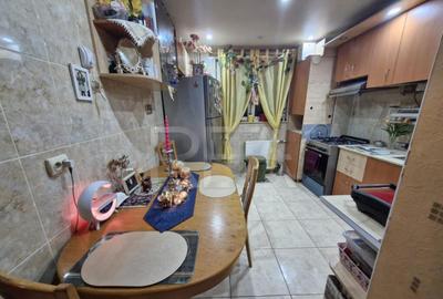 4 camere in bloc reabilitat - zona Vitan-Dristor - 6