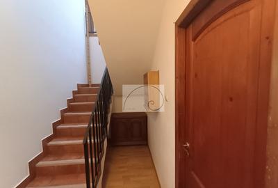 Duplex in villa - etaj plus mansarda - Foisorul de foc - 23