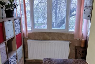 Apartament cu 3 camere semidecomandat, mobilat în Dristor - 15