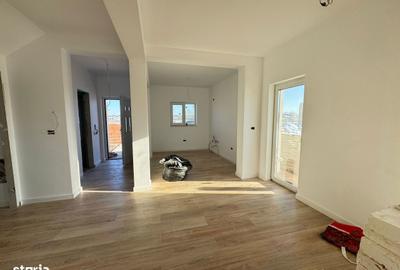 Casă cu 4 camere cu Teren 263 Mp în Central - 2