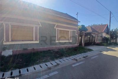 RECO Casa de in Fegernic cu 2541mp teren - 2