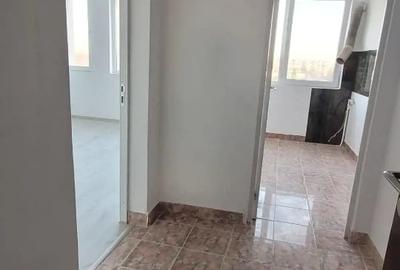 Apusului I 2 Camere I Renovat I 9/10 Etaj Tehnic I 1KM Metrou I - 7