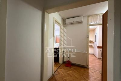 Apartament cu 3 camere, 2 bai, decomandat, centrala proprie, Girocului - 10