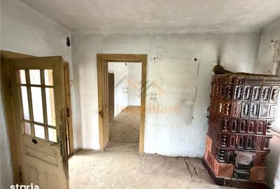 Casă cu 3 camere cu Teren 975 Mp în Tileagd - 4