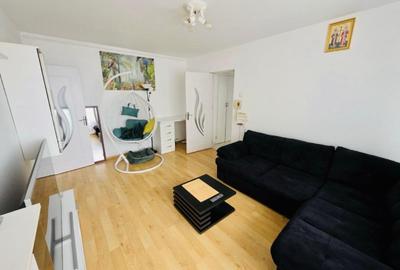 Apartament cu 3 camere decomandat, mobilat în Colentina - 1