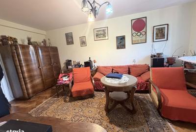 Apartament cu 3 camere în 7 Noiembrie - 7