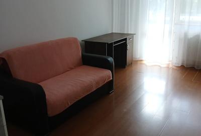Apartament cu 2 camere decomandat în Cornișa - 6