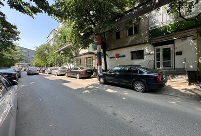 Spațiu comercial, de 122 mp, în Baza 3 - 3