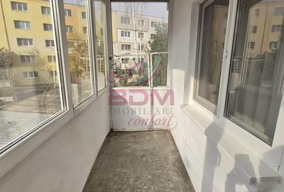 Apartament cu 4 camere semidecomandat în Central