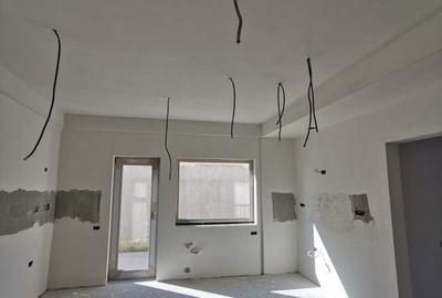 Casa de vanzare Duplex zona Carrfour - 2