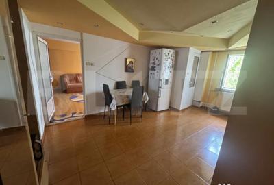 Apartament cu 3 camere decomandat în George Enescu - 6