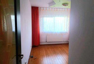 Apartament cu 3 camere decomandat, mobilat în Lenin - 14