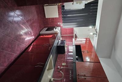 Apartament cu 4 camere decomandat în Central - 1