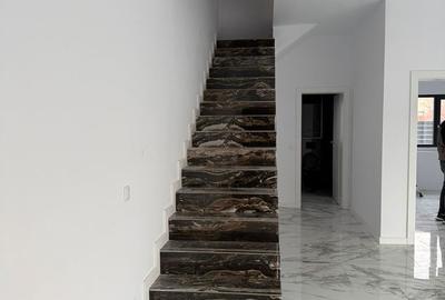 Casă cu 4 camere cu Canalizare în Bucium - 4