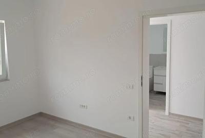 Casă cu 3 camere cu Canalizare în Bucovăț (Remetea Mare) - 8