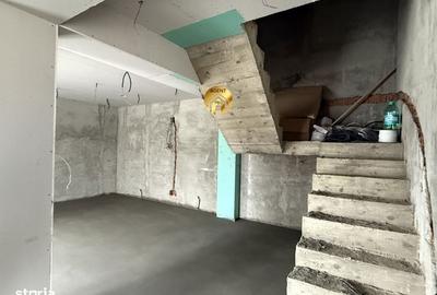 Casă cu 4 camere în Central - 3