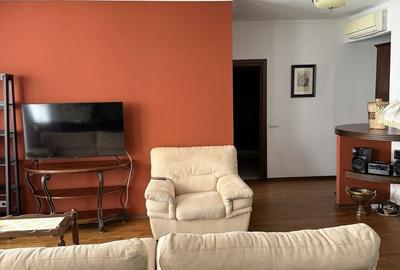 Apartament cu 3 camere decomandat în Central - 4