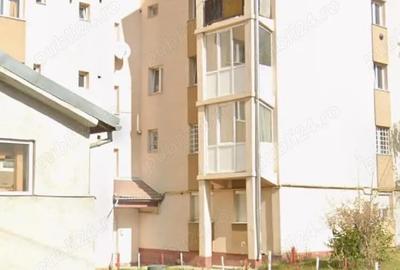 Garsonieră decomandată în Lăzăreni - 3