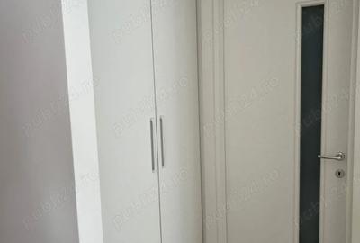 Apartament cu 2 camere decomandat în Tractorul - 8