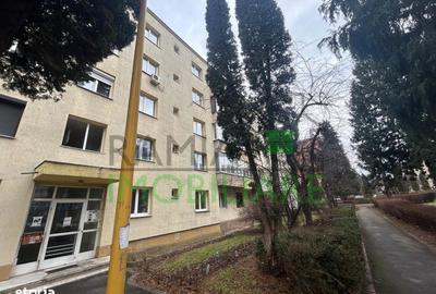 Apartament cu 4 camere semidecomandat, mobilat în Dârste - 2