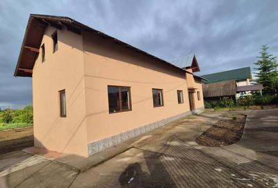 Casă cu 3 camere în Racovița - 1