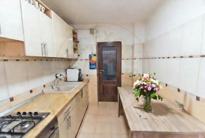 Apartament 4 camere - Nord - Impecabil - foarte spatios 86,47 MP - 1