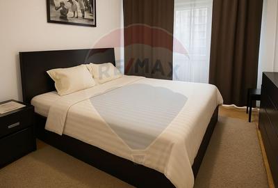 Apartament 3 camere de vanzare - Bulevardul Decebal - 10