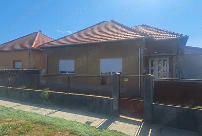 Casă cu 3 camere în Central - 6