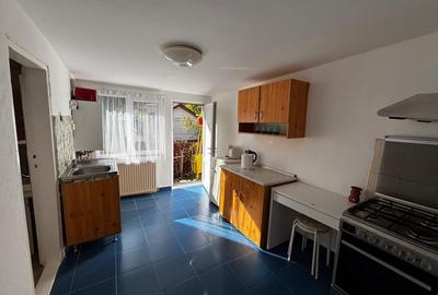 Casa de vacanta sau locuinta permanenta in Busteni, cartier Zamora - zona A - 15