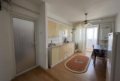 Apartament cu 2 camere decomandat în Plantelor - 3