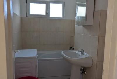 Inchiriez apartament 2 camere - 5