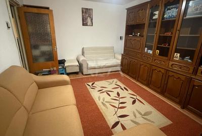 Apartament cu 3 camere decomandat, mobilat în Drumul Taberei - 2
