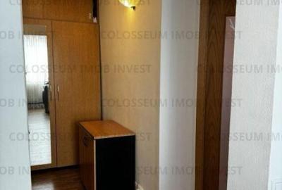 Apartament cu 2 camere decomandat în Tractorul - 12