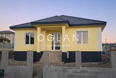 Casă individuală cu 4 camere cu Canalizare în Exterior Sud - 2