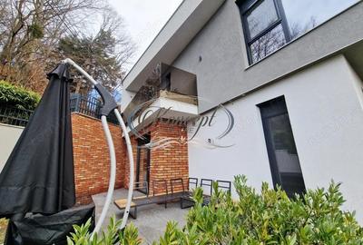 Casă cu Canalizare în Făget