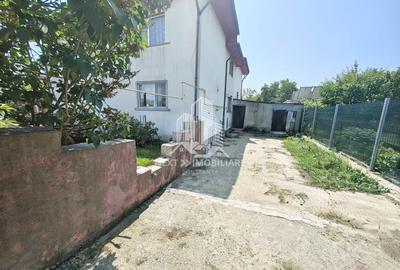 Casă individuală cu 8 camere cu Teren 492 Mp în Vest - 19