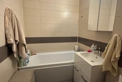 Apartament cu 2 camere semidecomandat în 1 Mai - 9