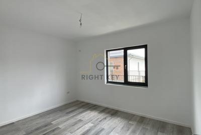 Case parter 4 cam, 380mpt, asfalt, parc, toate utilitatile!Comision 0% - 8