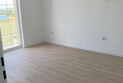 Proprietar(0 comision)vand casa m duplex,Mosnita Noua,cartier Europa,4 camere,95 mp utili,zona TOP - 1