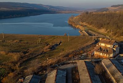 Spațiu comercial, de 50,000 mp, în Central - 8