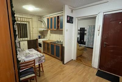 Proprietar! Inchiriez apartament cu doua camere Lipovei - 1