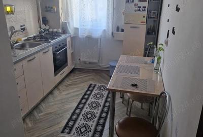 Apartament semi-decomandat 3 camere. - 9