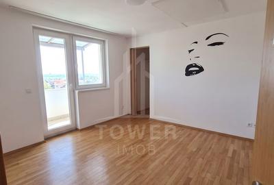 Apartament cu 4 camere în Central