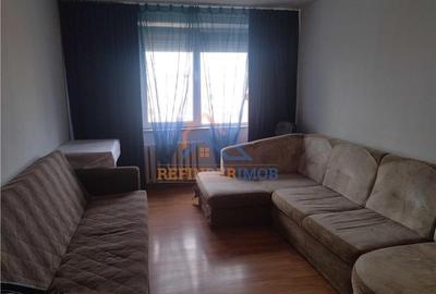 Apartament cu 3 camere semidecomandat, mobilat în Central - 2