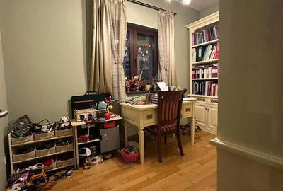 Apartament cu 5 camere decomandat în Panduri - 17