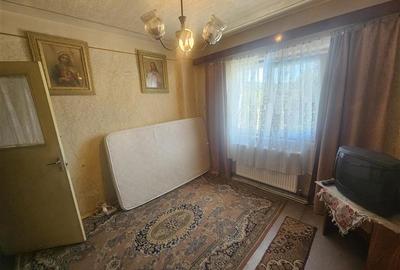 Apartament cu 4 camere decomandat, mobilat în Micro IV - 30