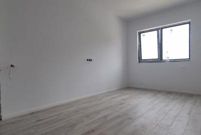 2 Camere Decomandat/ Terasa 37mp - 3