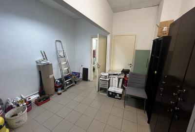 Spațiu comercial, de 76 mp, în Central - 1