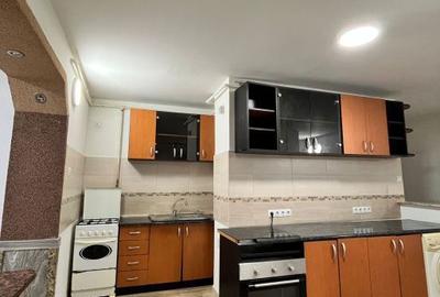 Apartament cu 4 camere decomandat în Central - 9