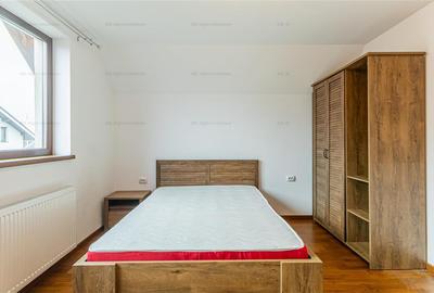 Casă individuală cu 5 camere cu Canalizare în Cristian - 8